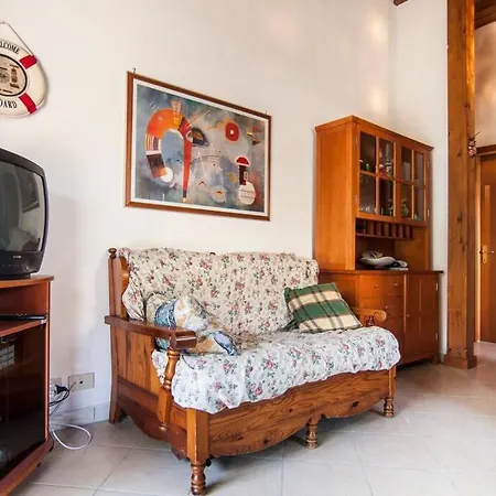 House Sunrise Sperlonga- Giardino-50m Mare-park Gratuito E Portico *