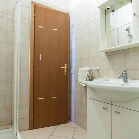House Sunrise Sperlonga- Giardino-50m Mare-park Gratuito E Portico * Sperlonga