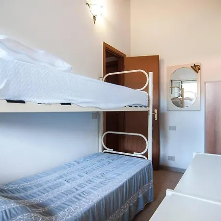 House Sunrise Sperlonga- Giardino-50m Mare-park Gratuito E Portico *