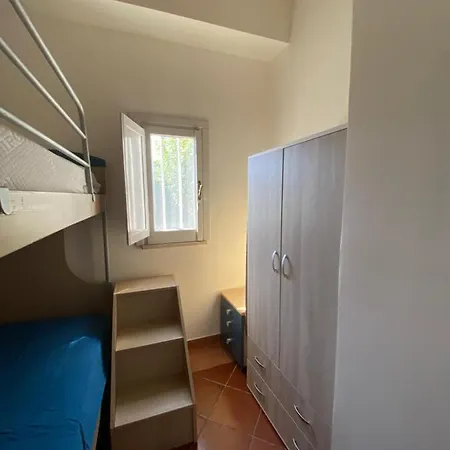 Holiday home House Sunrise Sperlonga- Giardino-50m Mare-park Gratuito E Portico